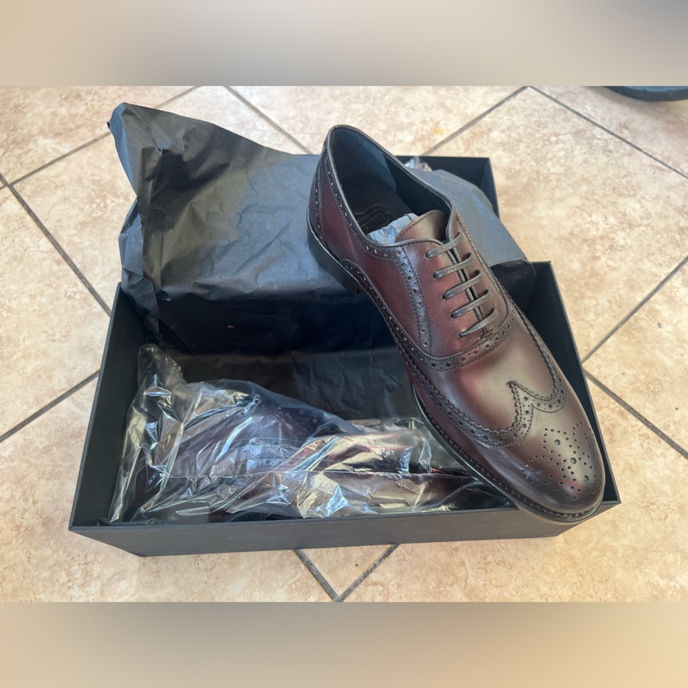 NWT! Thursday Boots Aviators in Chocolate (8.5 US)